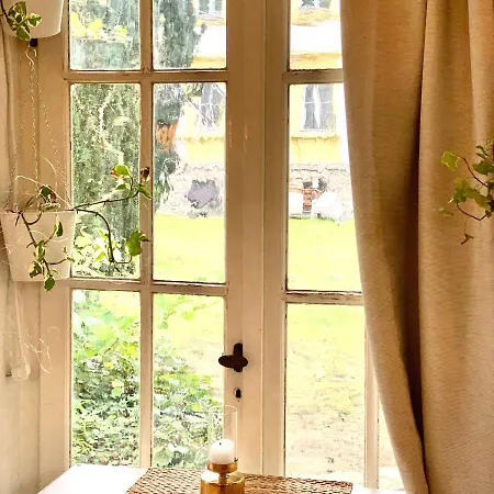 Little Escape Im Jugendstil Poolhaus - Wc Und Dusche Im Nebenhaus 펜션 *